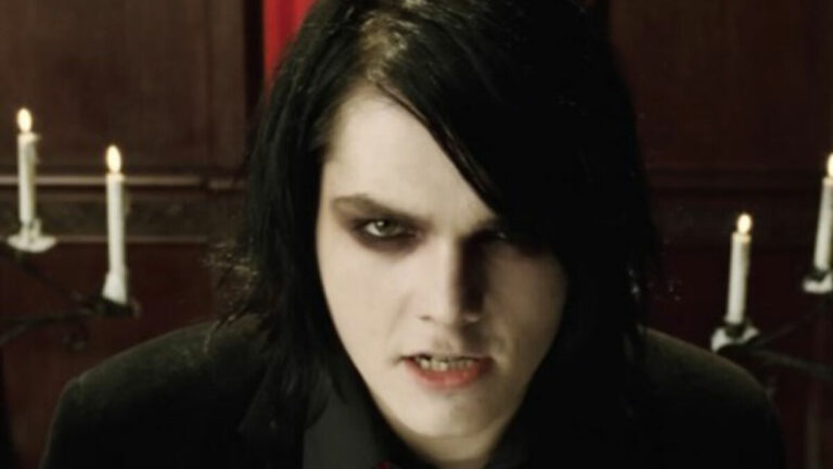 These 18 Emo Stars Have Dramatically Changed Their Appearance Over The Years