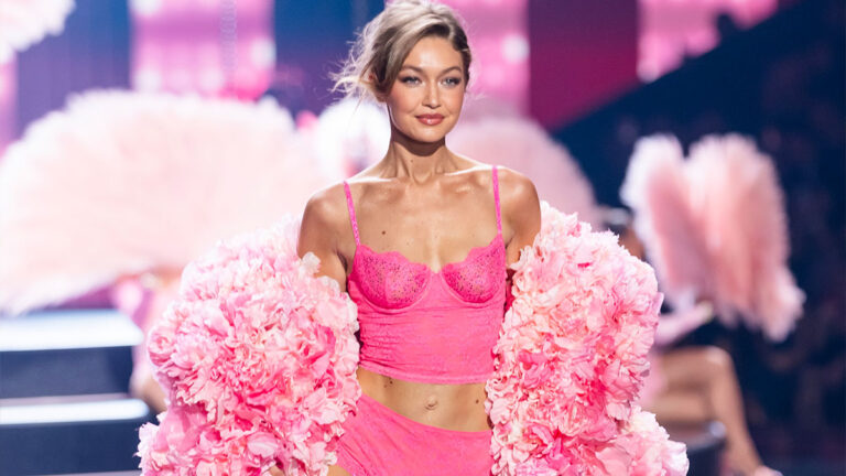 The Most Stunning Runway Looks From The Victoria’s Secret Fashion Show 2025