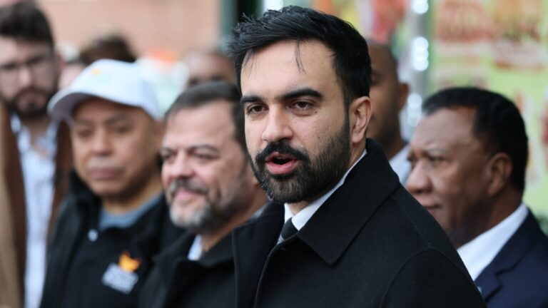 Cuomo Narrows Gap With Mamdani Ahead Of NYC Mayoral Election