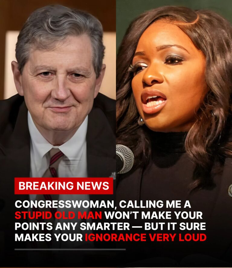 BREAKING NEWS: Jasmine Crockett Calls Senator John Kennedy “A Stupid Old Man” — But His Calm Response Left The Entire Room Frozen… – giangmaily
